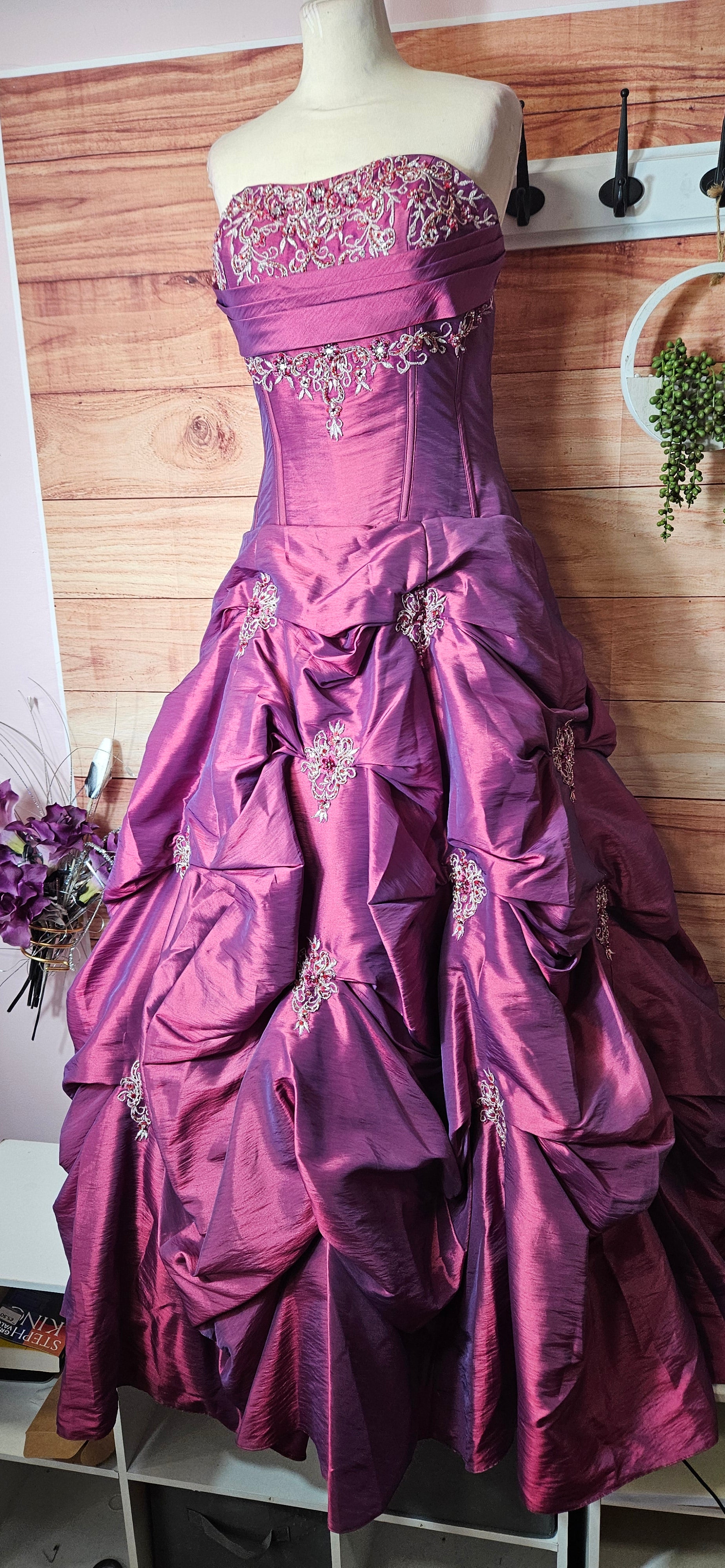 Alexia Designs puffy princess embellished ball prom dress size 12